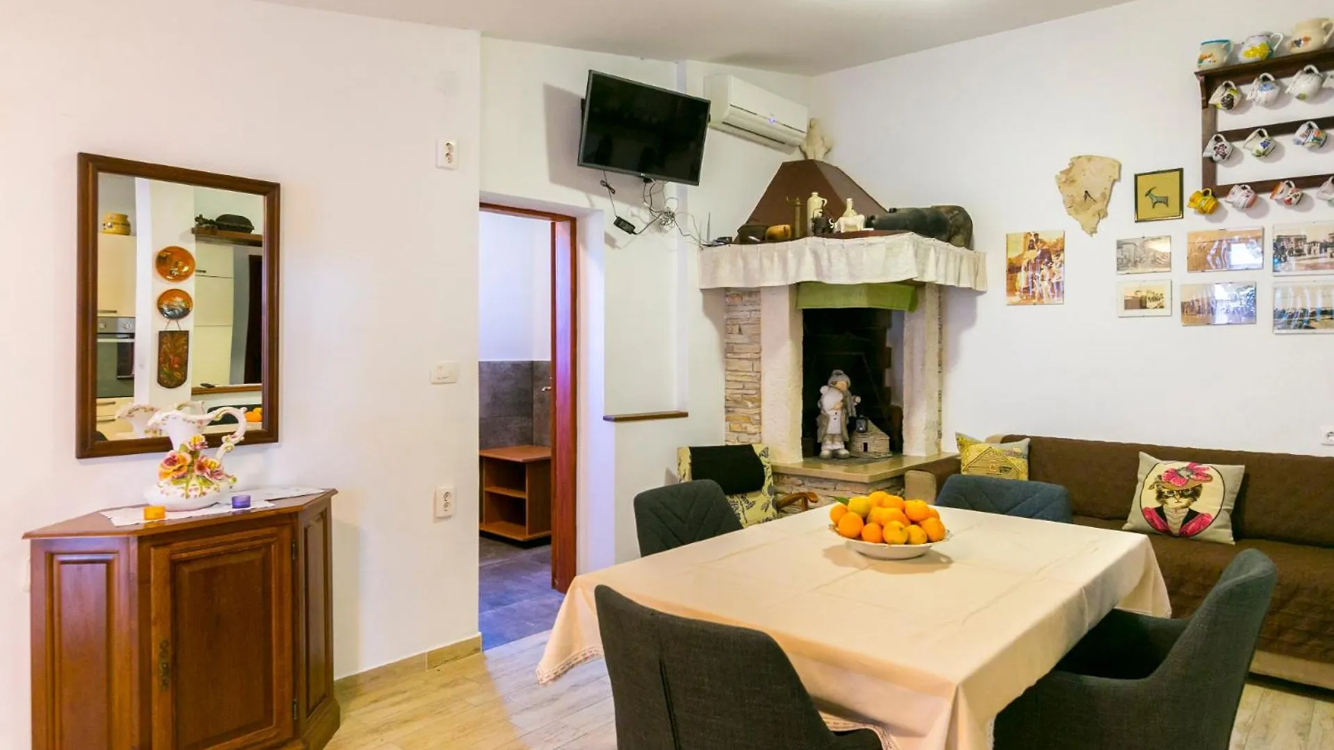 Elvira - Apartment Bungalow - Mpolo Medulin Croatia